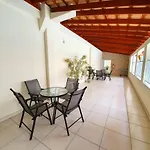 Belo Apto Familiar, 4 Min Praia Das Toninhas