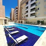 Belo Apto Familiar, 4 Min Praia Das Toninhas